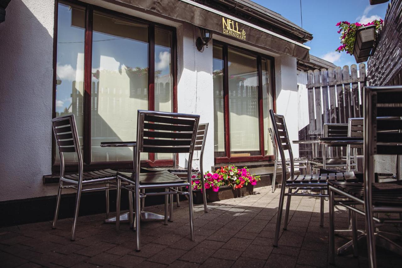Muskerry Arms Bar&B&B Blarney Eksteriør billede