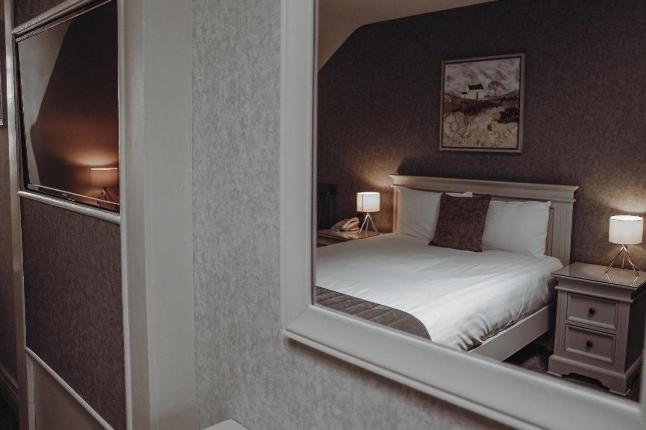 Muskerry Arms Bar&B&B Blarney Eksteriør billede