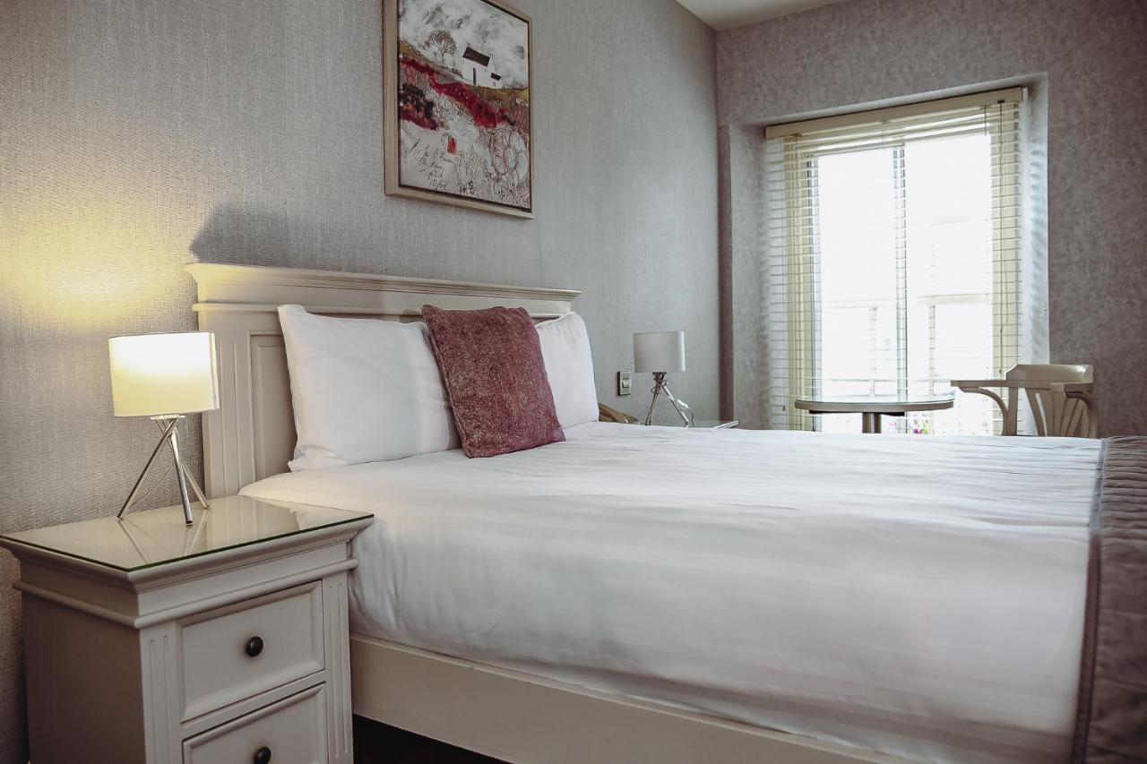 Muskerry Arms Bar&B&B Blarney Eksteriør billede